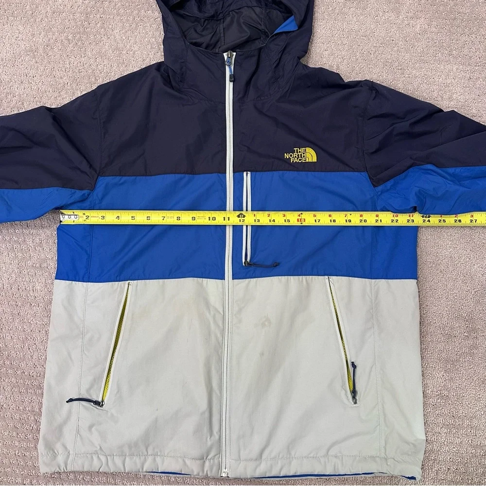 The North Face Men’s Large Hooded Insulated Jacket, Blue Gray Yellow Colorblock - Picture 5 of 12